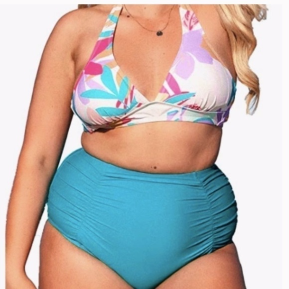 CUPSHE Plus Bikini Bathing Suit High Waisted Halter Set with Back Tie 2X NWT - Picture 1 of 3